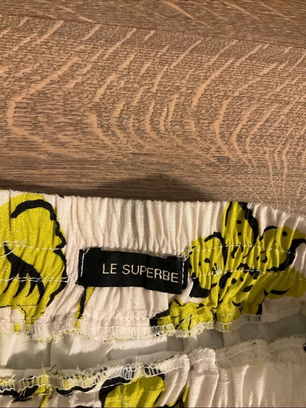 Le Superbe white, chartreuse floral lace trim high waisted shorts, S - Picture 4 of 9